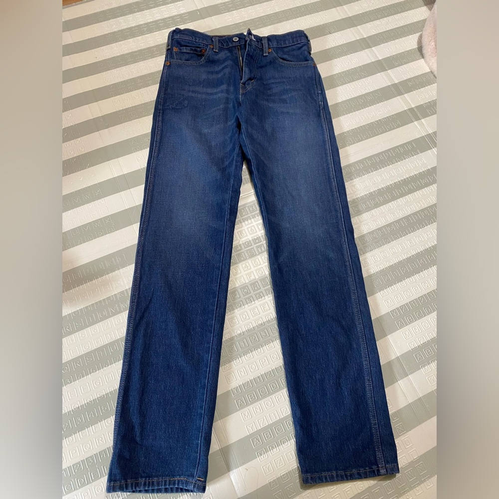 Classic Men's Dark Blue Straight-Leg Jeans